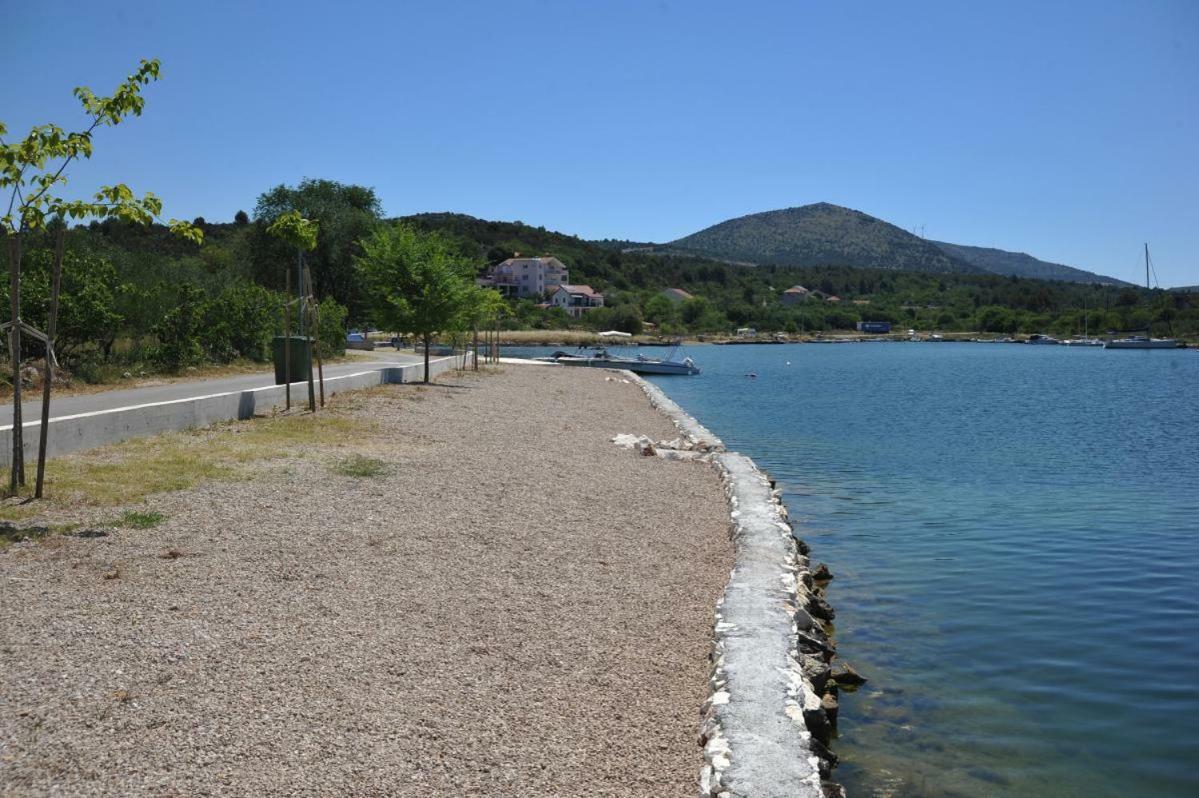 Apartmani Slavica Šibenik Exterior foto